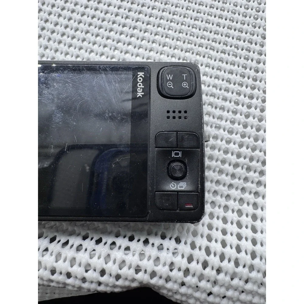 Kodak EasyShare M1033 10MP Digital Camera Black Untested For Parts Repair